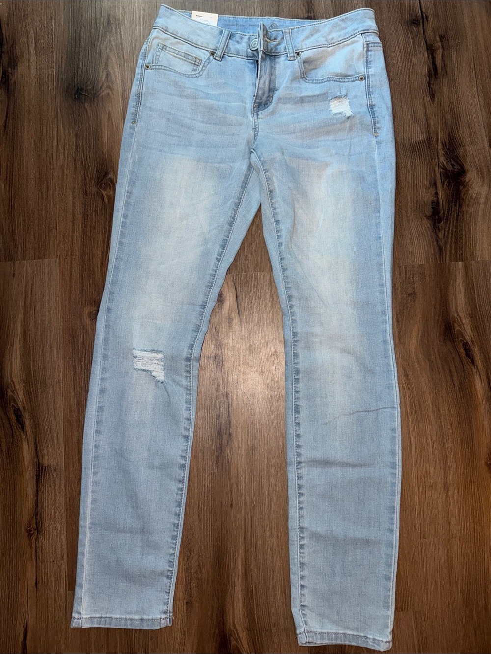 SO Light Blue Skinny Jeans with Distressed Accents